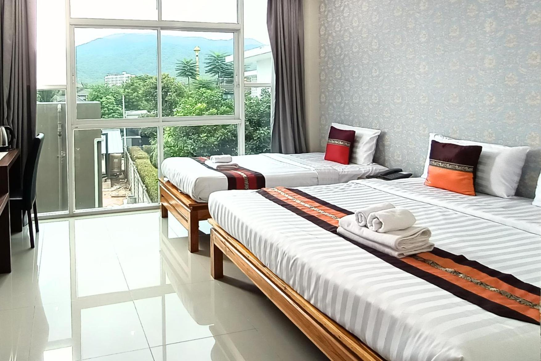 Km Hotel Chiang Mai Exterior photo