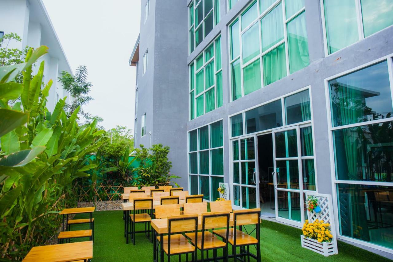 Km Hotel Chiang Mai Exterior photo